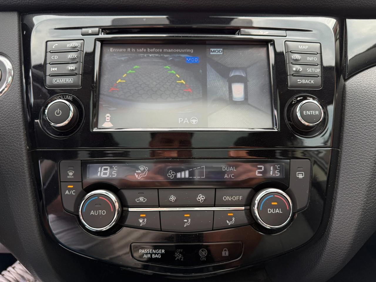 Nissan Qashqai 1.5 dCi Tekna - 2014