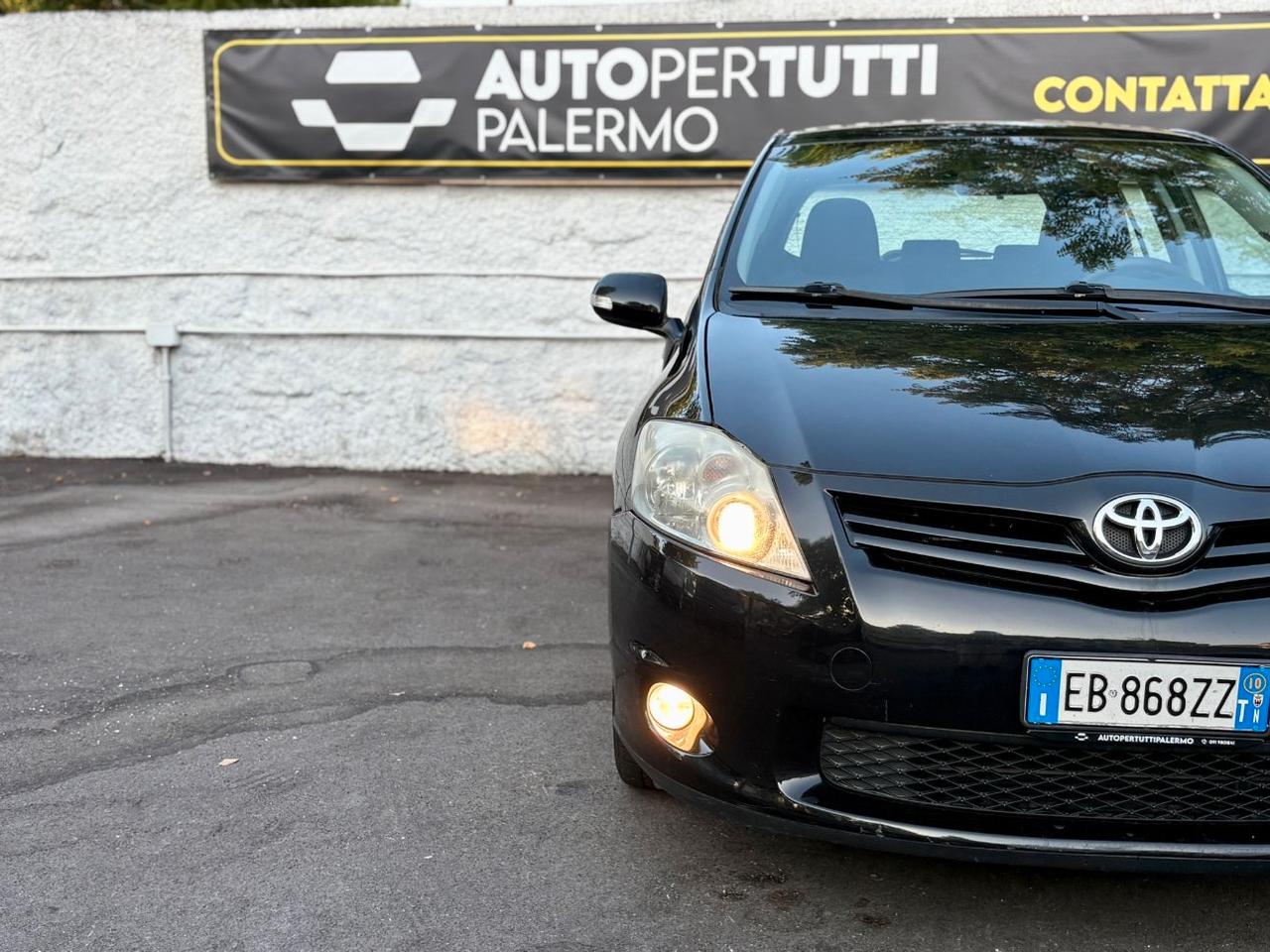 Toyota Auris 5 Porte Auris 5p 1.3 dual Sol FL