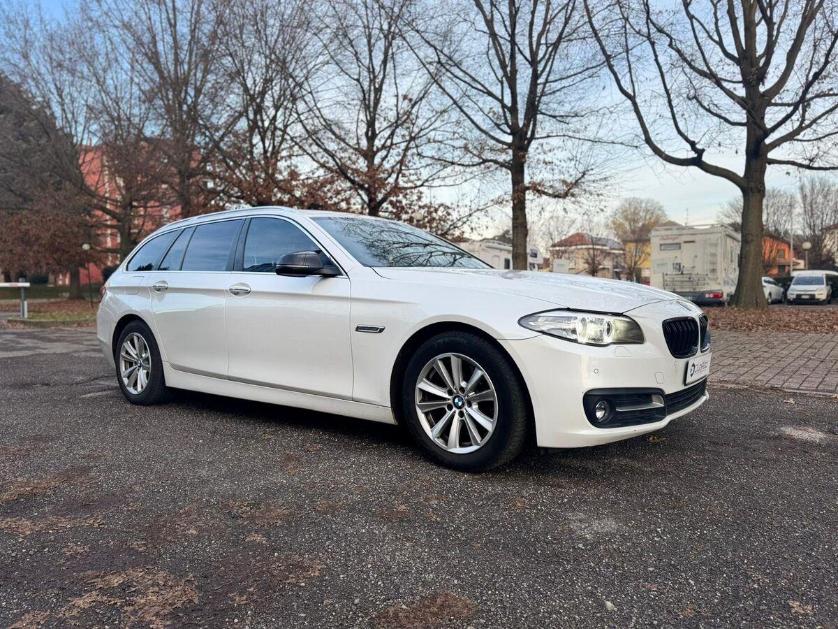 BMW Serie 5 520d Business 190cv auto
