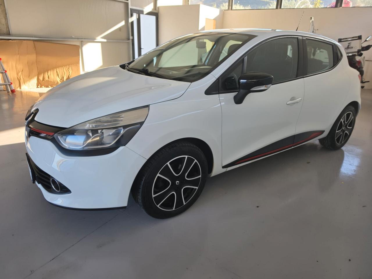 Renault Clio 1.5 dCi 8V 75CV 5 porte