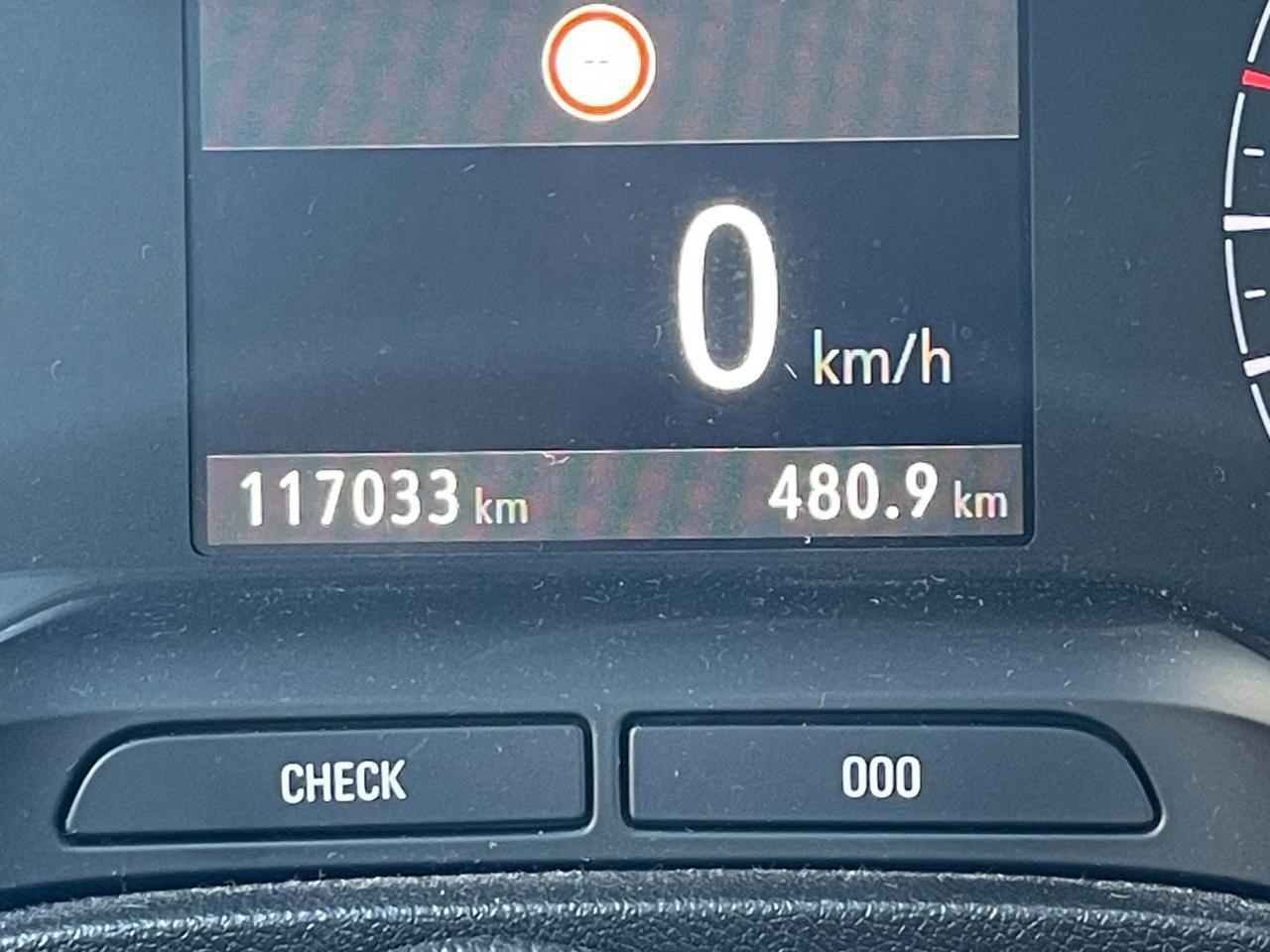 OPEL Crossland 1.5 ECOTEC D 110 CV unico proprietario