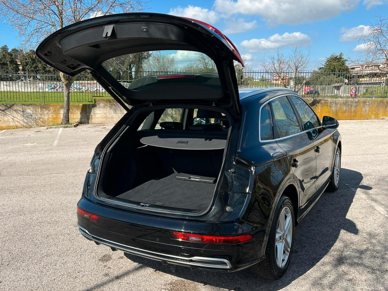 Audi Q5 35 TDI S tronic Sport