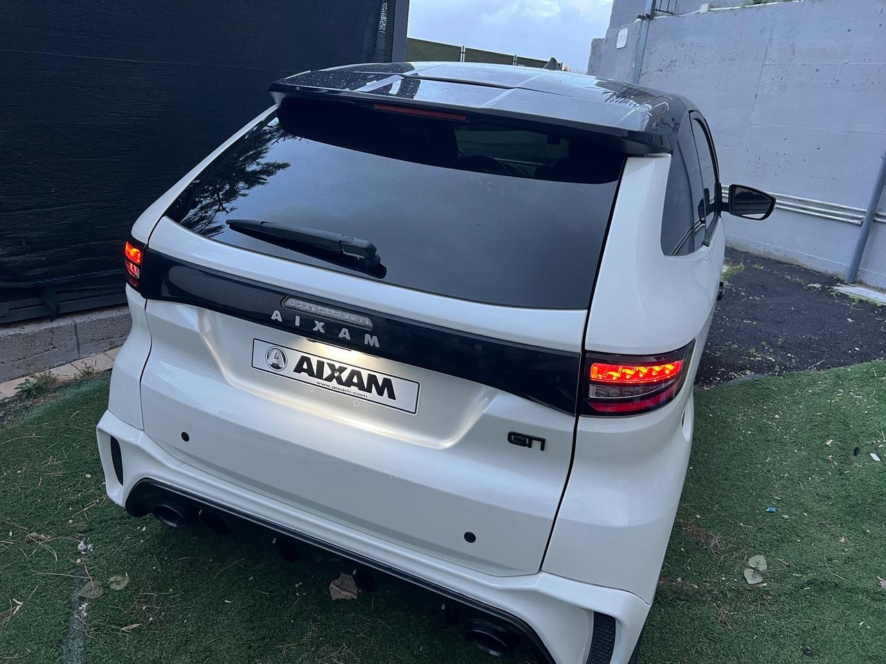 Aixam Ambition pearly full 2024 14000 km