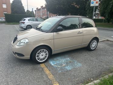 Lancia Ypsilon 1.2 Oro Giallo