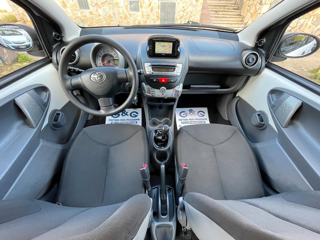 Toyota Aygo 1.0 12V VVT-i 5 porte Now Connect