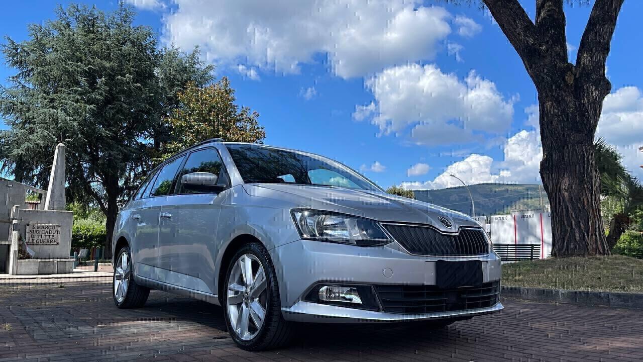 Skoda Fabia 1.4 TDI 90 CV station wagon cerchi da 17,cruise control, comandi al volante,bluethoot,usb