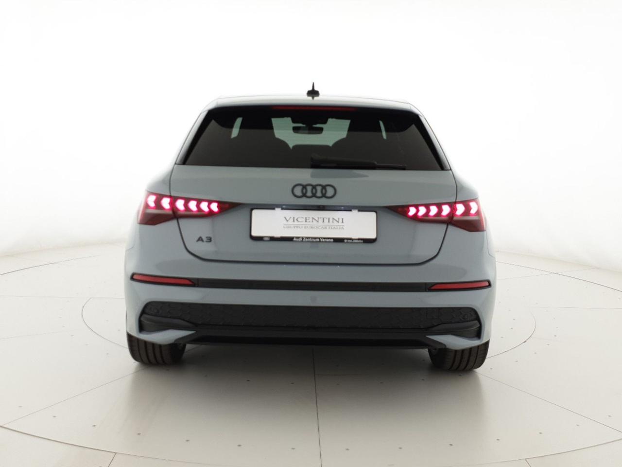 Sportback 2.0TDI 150CV S tronic Business Advanced