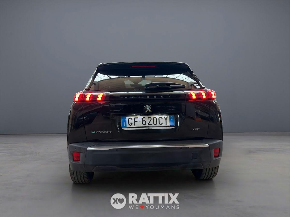 Peugeot e-2008 motore elettrico 100kW GT