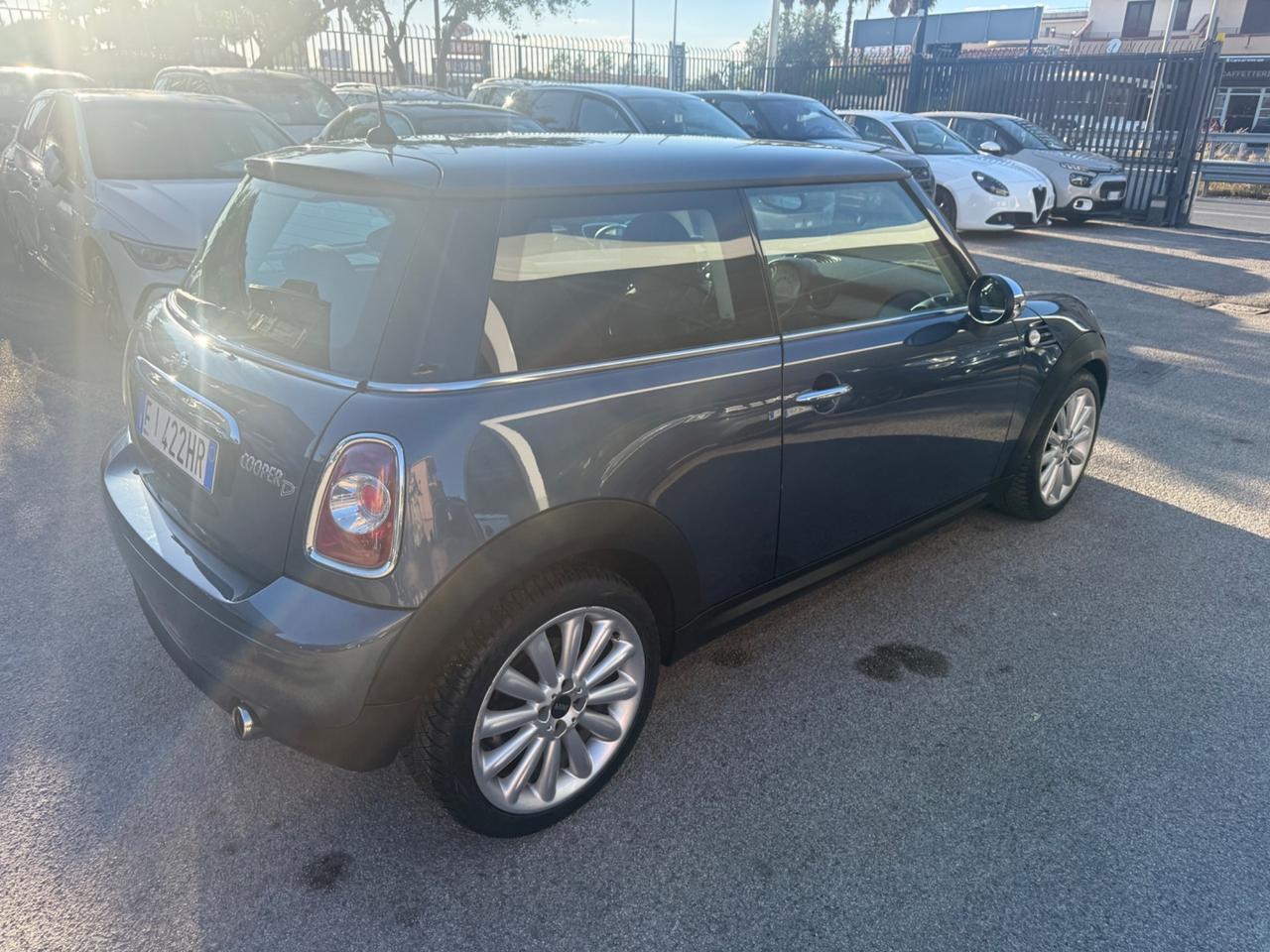 Mini 2.0 16V Cooper D Automatica 106.000 km
