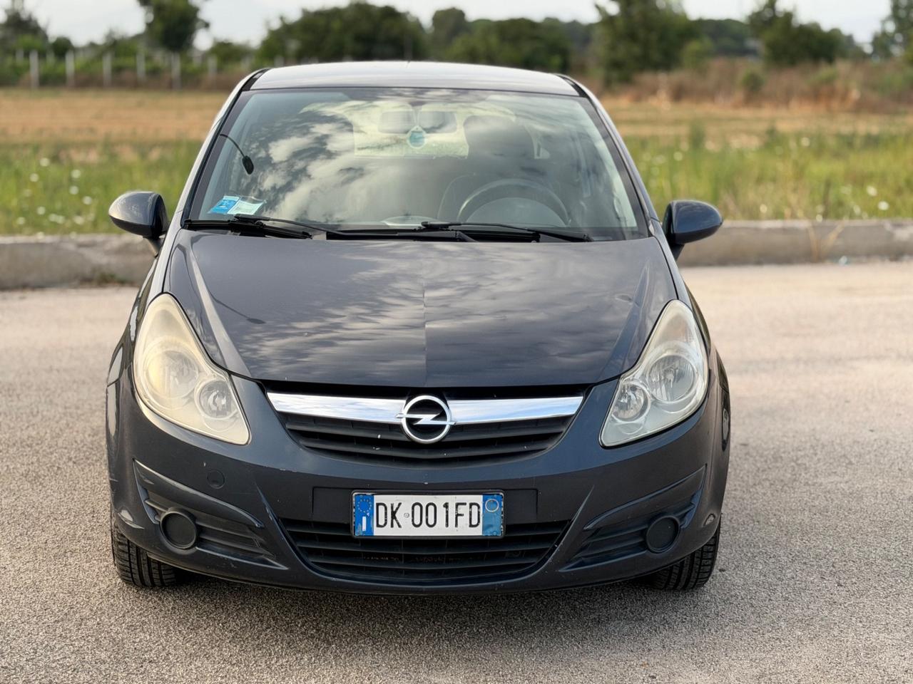 Opel Corsa 1.2 3 porte Club