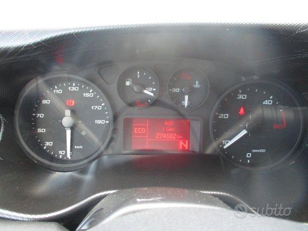 Iveco Daily 35c14 140CV E6 CENTINA HI-MATIC 4.30M