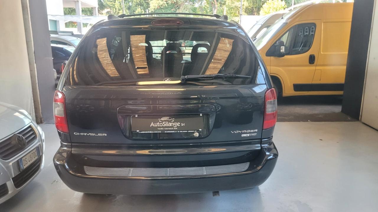 Chrysler Voyager 2.5 CRD AUTOCARRO CON I POSTI