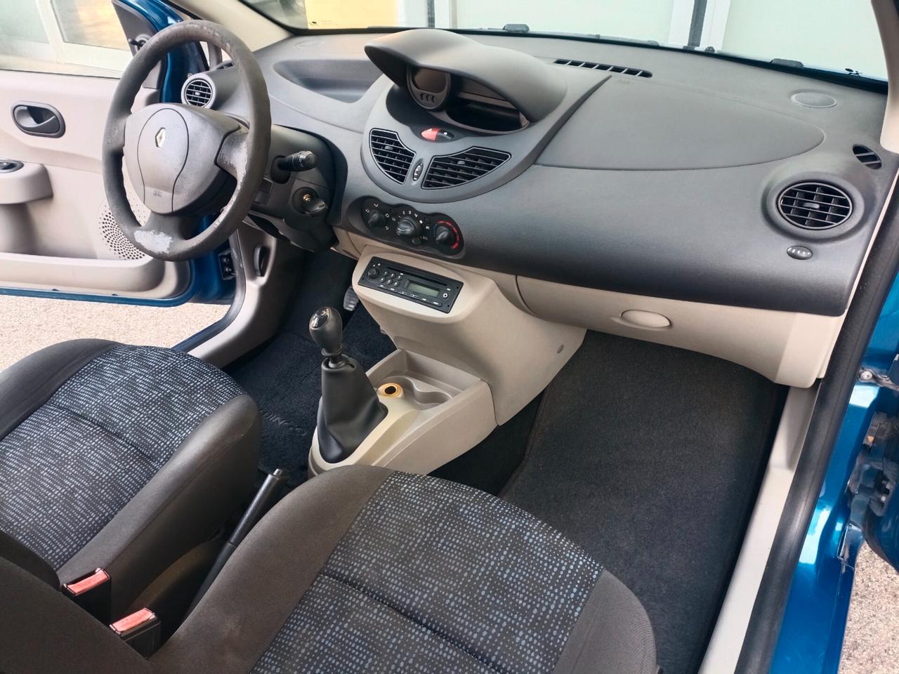 Renault Twingo 1.2 8V Dynamique