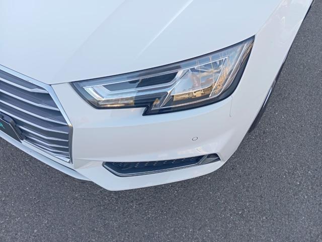 AUDI A4 *PROMO* Avant 30 TDI S tronic Business Sport