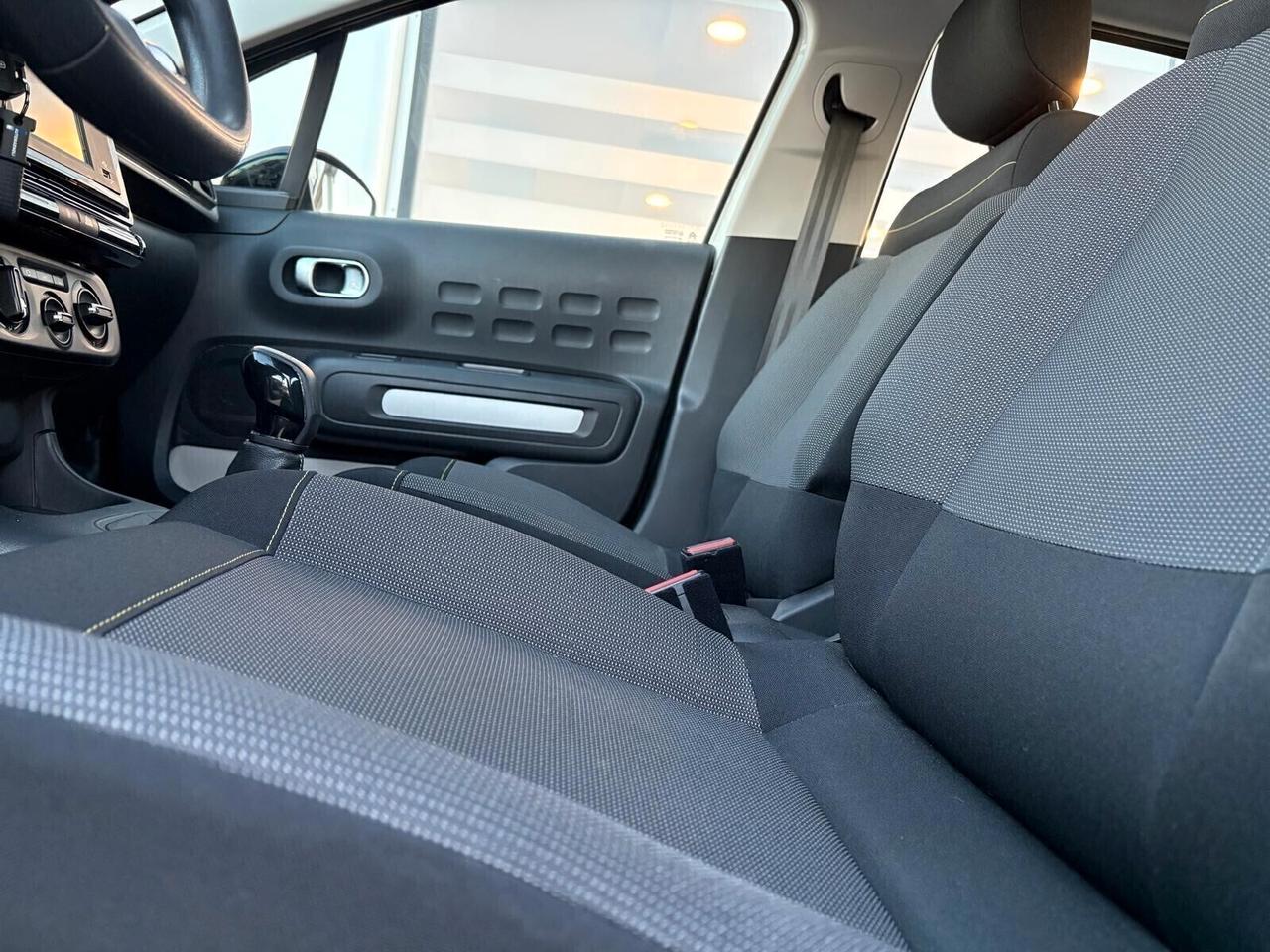 Citroen C3 FEEL PureTech 83 5 p. SPOTICAR