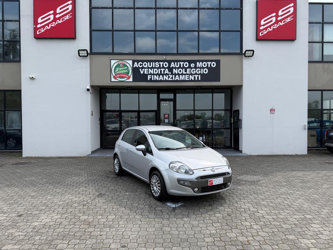 Fiat Punto Evo 1.4 5 porte Dynamic GPL