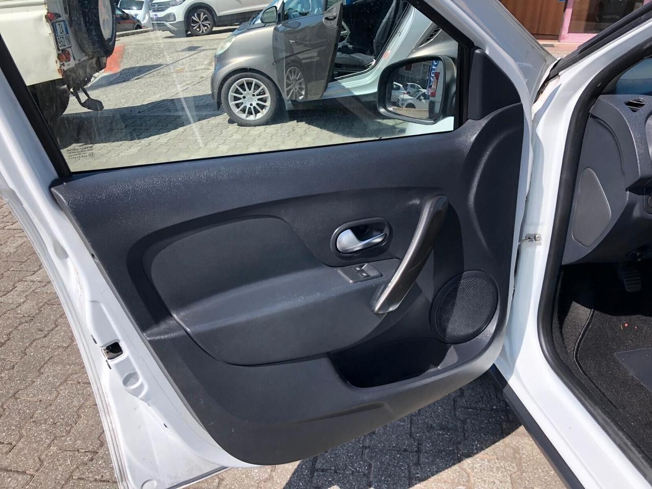 Dacia Sandero Stepway 0.9 TCe 90 CV NAVIGATORE/SENSORI PARCHEGGIO/TOUCHSCREEN GARANZIA 12 MESI RINNOVABILE FINO A 60 MESI!!!