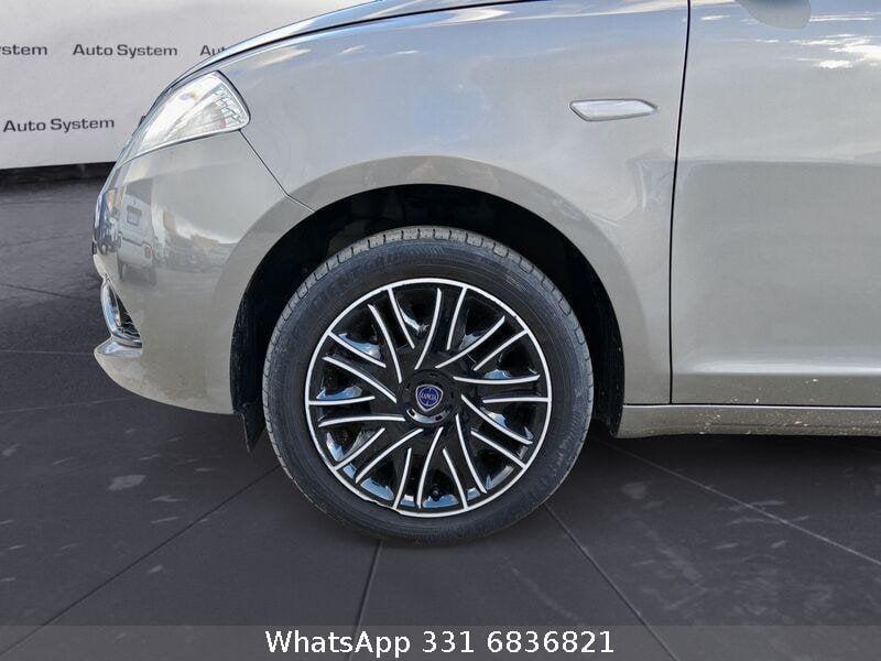 Lancia Ypsilon Ypsilon 1.0 FireFly 5 porte S&S Hybrid Ecochic Gold