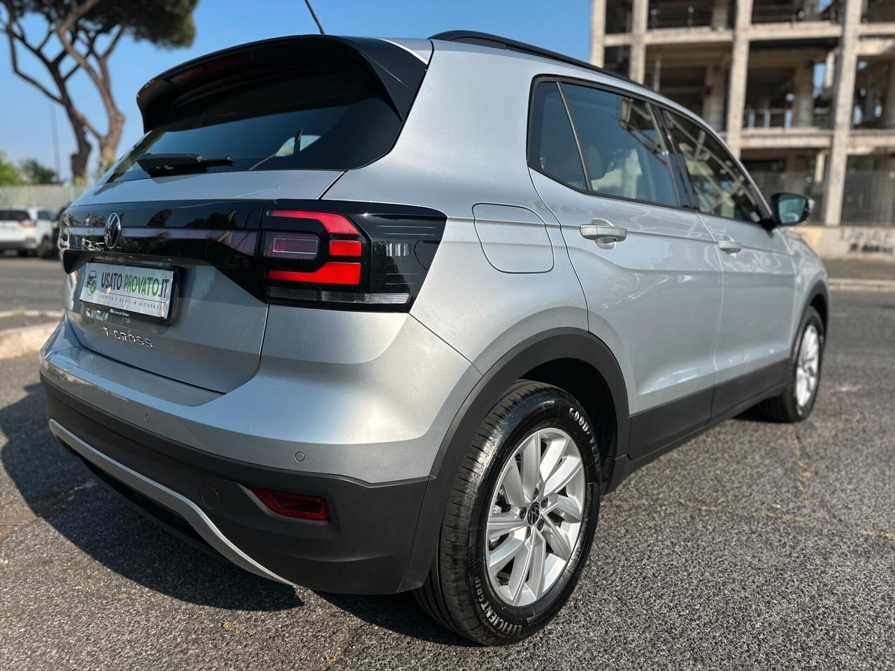 Volkswagen T-Cross 1.0 TSI 110cv DSG AUTOMATICA