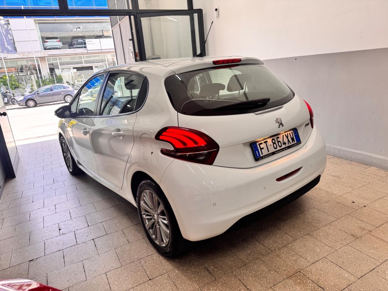 Peugeot 208 1.5 HDi 100 Cv 5P. 40.000 Km - 2019