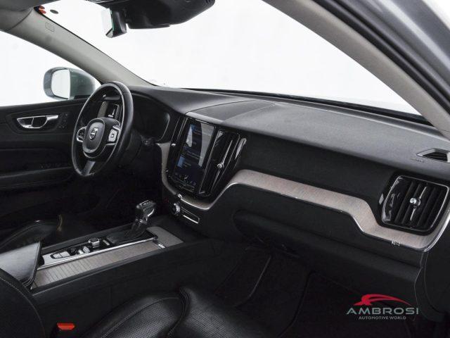 VOLVO XC60 D4 AWD Geartronic Inscription - PER OPERATORI DEL