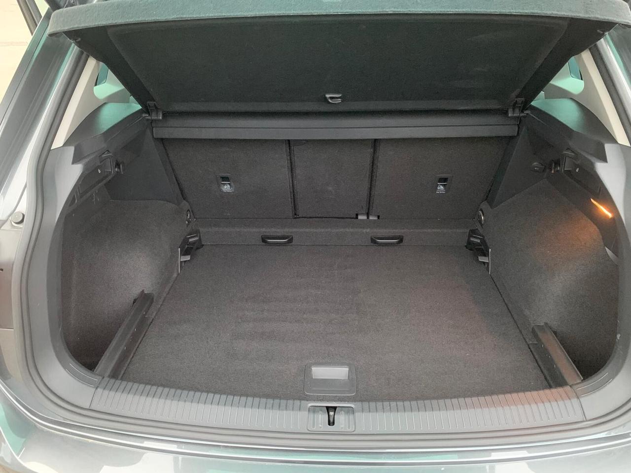 Volkswagen Tiguan 2.0 TDI SCR DSG Business BlueMotion Technology