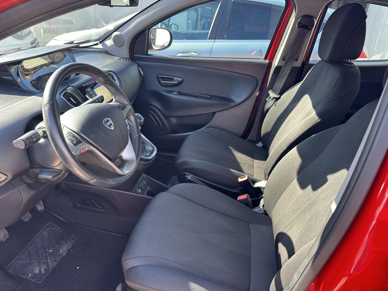 Lancia Ypsilon 1.2 69 CV 2019 Platinum