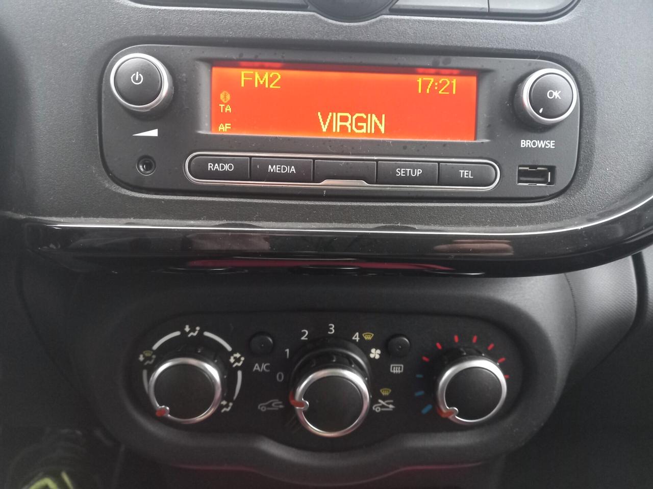 Renault Twingo 1.o Benzina Sport