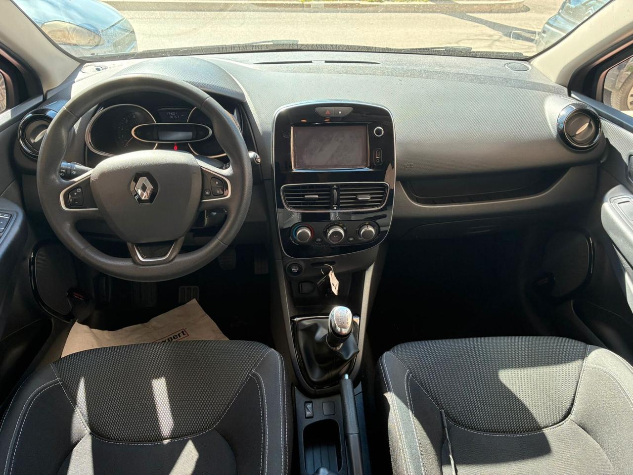 Renault Clio 1.5dCi75CV 5p perfetta garantita-17