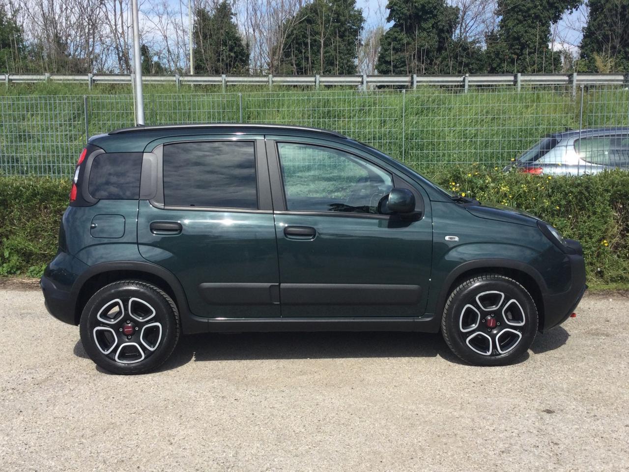 Fiat Panda Cross 1.0 70Cv firefly hybrid 5 Posti