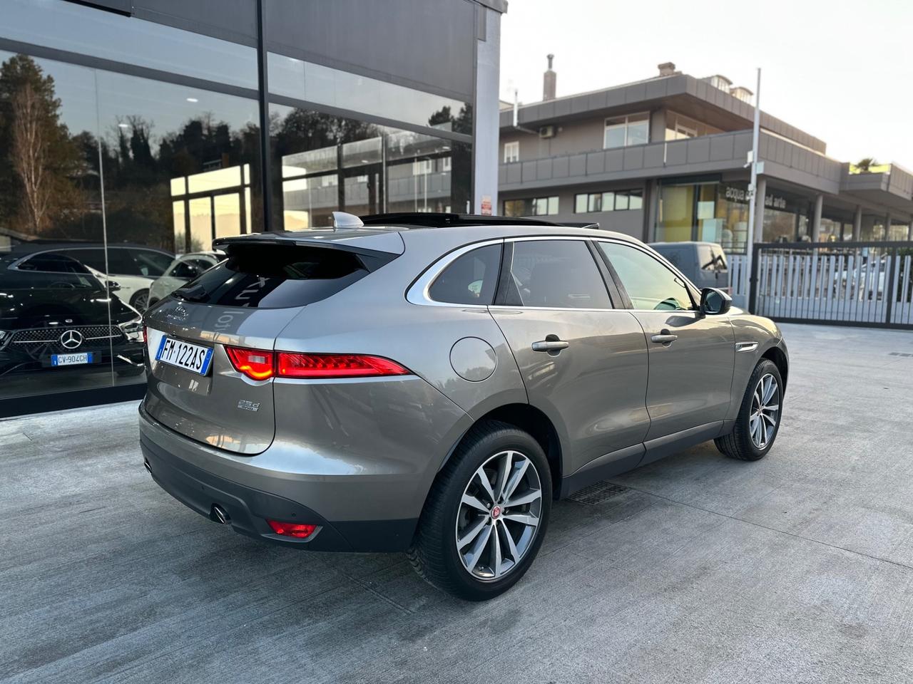 Jaguar F-Pace 2.0 D 240 CV AWD aut. Portfolio