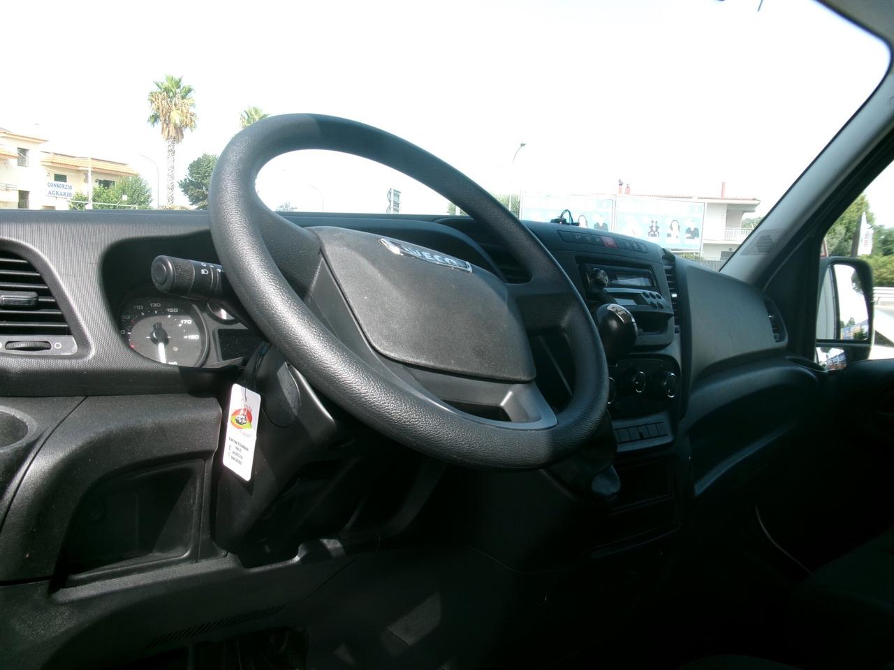 Iveco Daily 35C15 3000 150CV E5 FRIGO ATP FRCX 05/2027 P.3450 7 PEDANE
