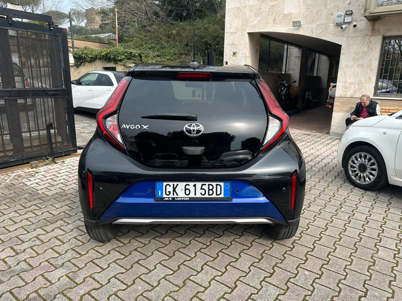Toyota Aygo X 1.0 Lounge CAMBIO AUT. 05/22 KM.29572