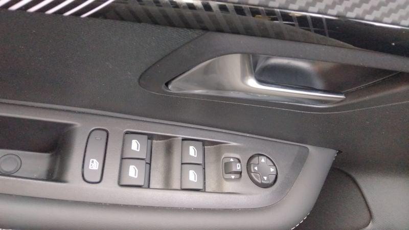 Peugeot 208 208 PureTech 75 Stop&Start 5 porte Style