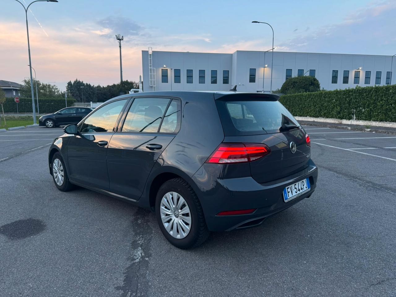 Volkswagen Golf 1.0 TSI 85 CV 5p. Trendline BlueMotion Technology