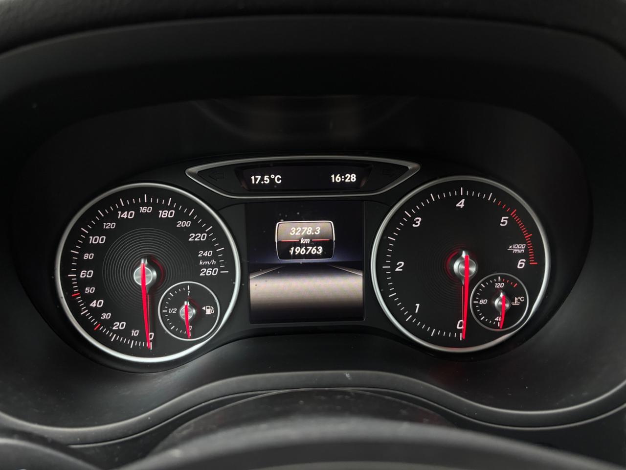 Mercedes classe B 180. Neopatentati. Garanzia
