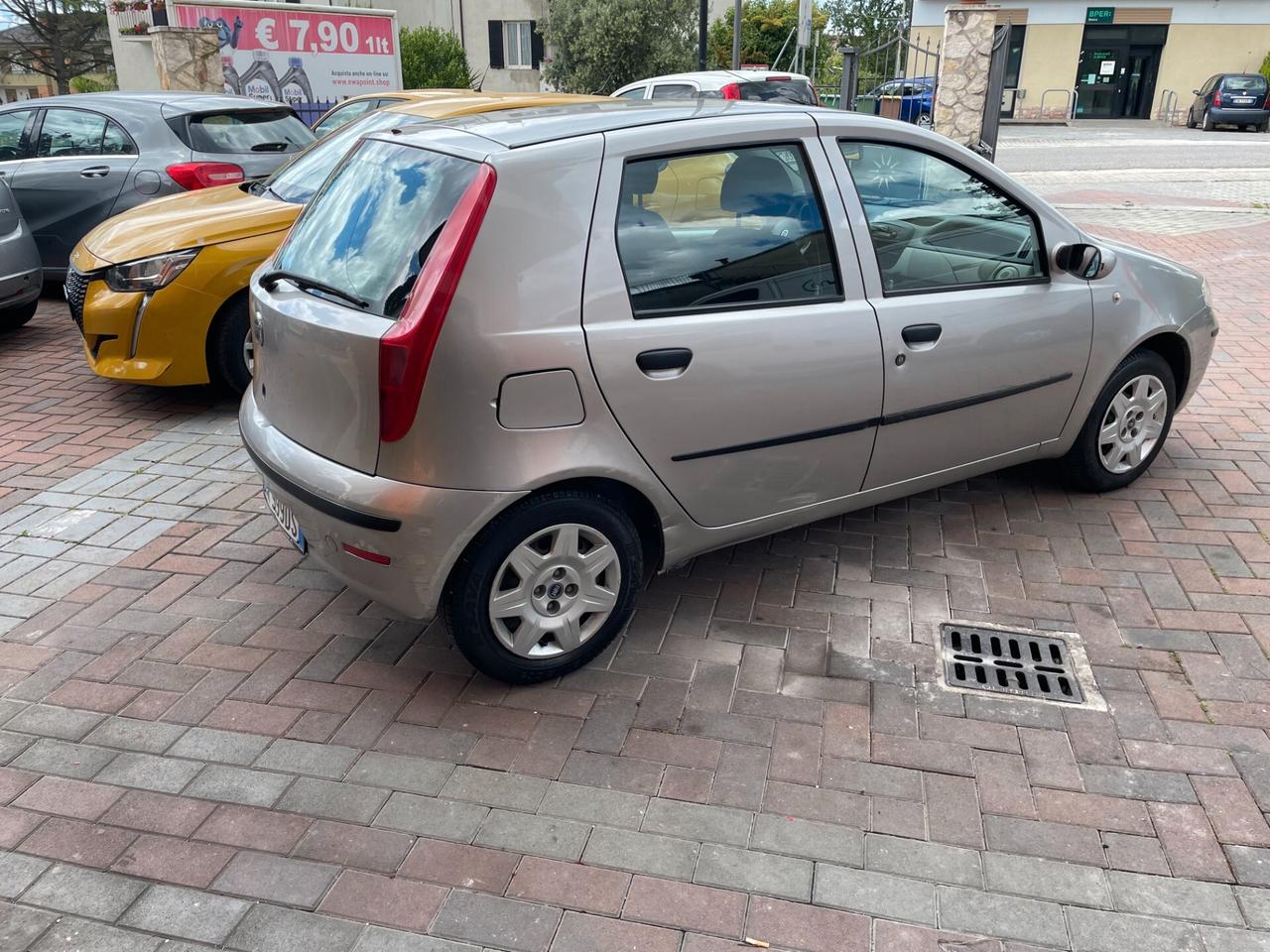 Fiat Punto 1.2i cat 5 porte ELX