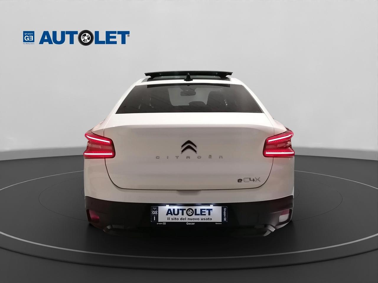 Citroen C4 X e-C4 X motore elettrico 136 CV Shine