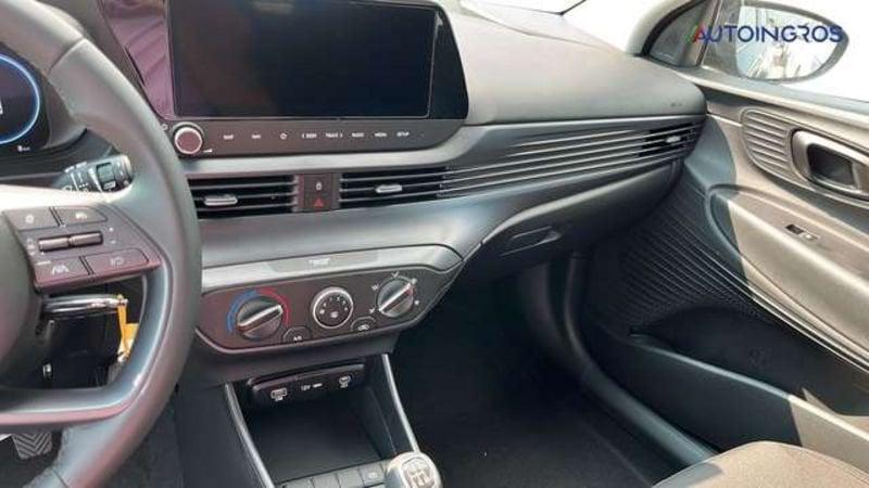 Hyundai i20 III 2023 1.2 mpi Connectline 79cv mt