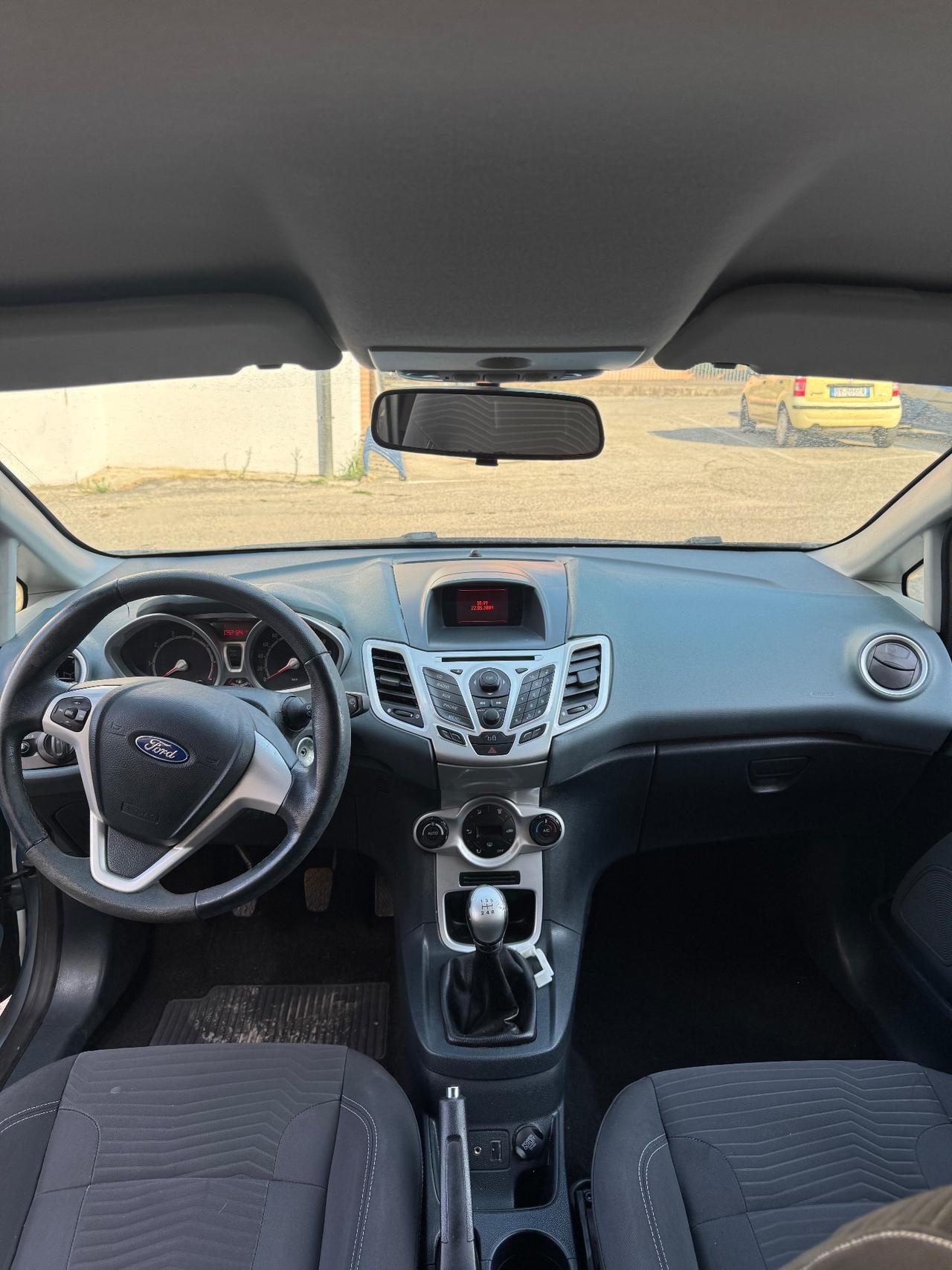 Ford Fiesta 1.2 82CV 3 porte Titanium