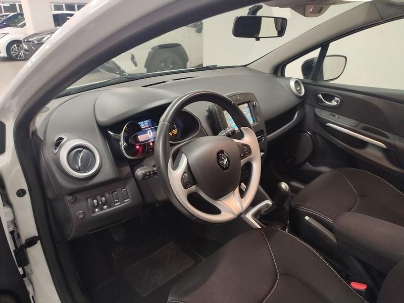 Renault Clio 1.2 75CV 5 porte Duel