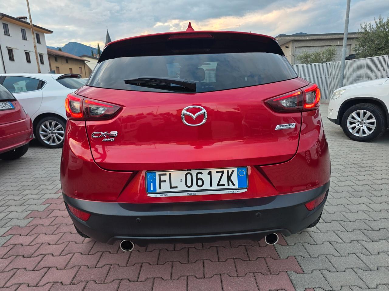 Mazda CX-3 1.5D 4x4 autom.Edition gancio di traino