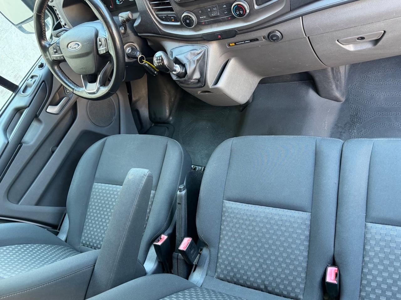 Ford Transit Custom 9 Posti passo lungo 320 2.0 TDCi 130 aut. PL Furgone Trend