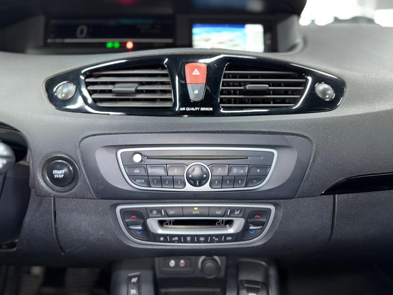 Renault Scenic Scénic X-Mod 1.9 dCi 130CV Luxe