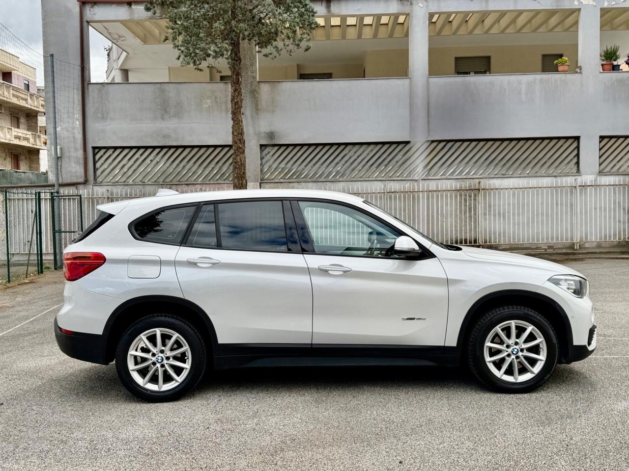 Bmw X1 sDrive18d automatica