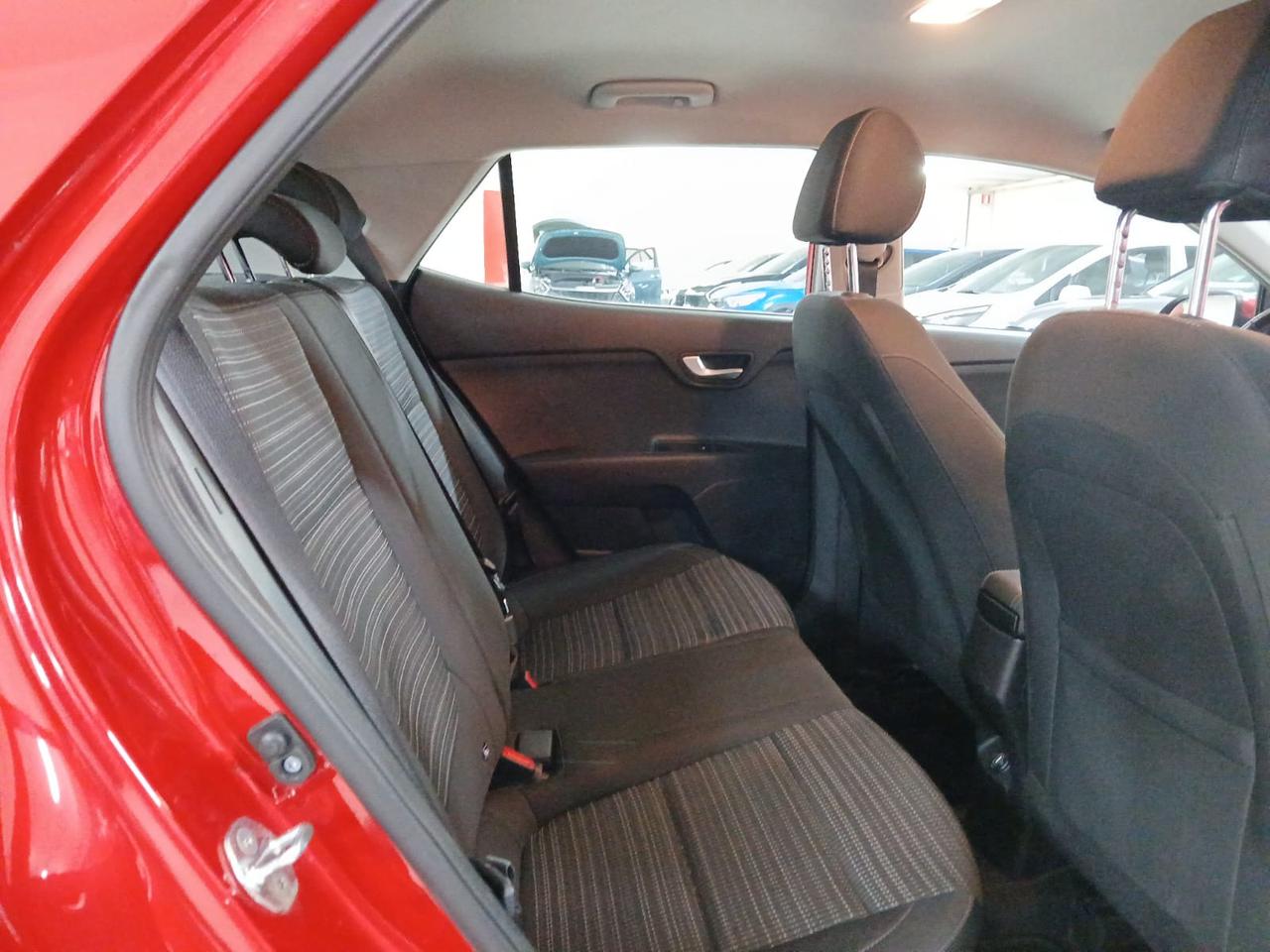 KIA Stonic - Stonic 1.2 dpi Style s/Design Pack 84cv