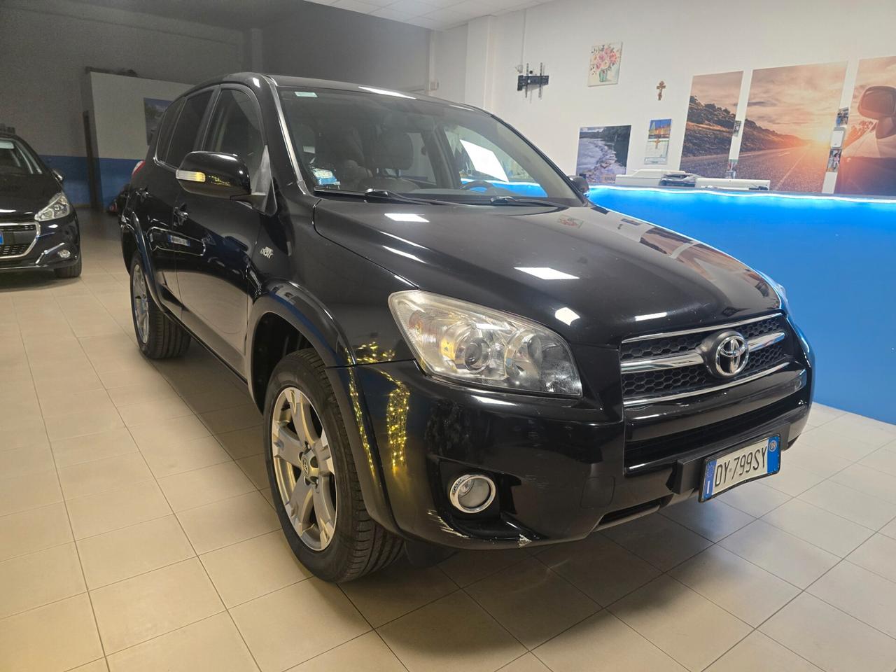 Toyota RAV 4 RAV4 Crossover 2.2 D-4D 150 CV DPF Luxury
