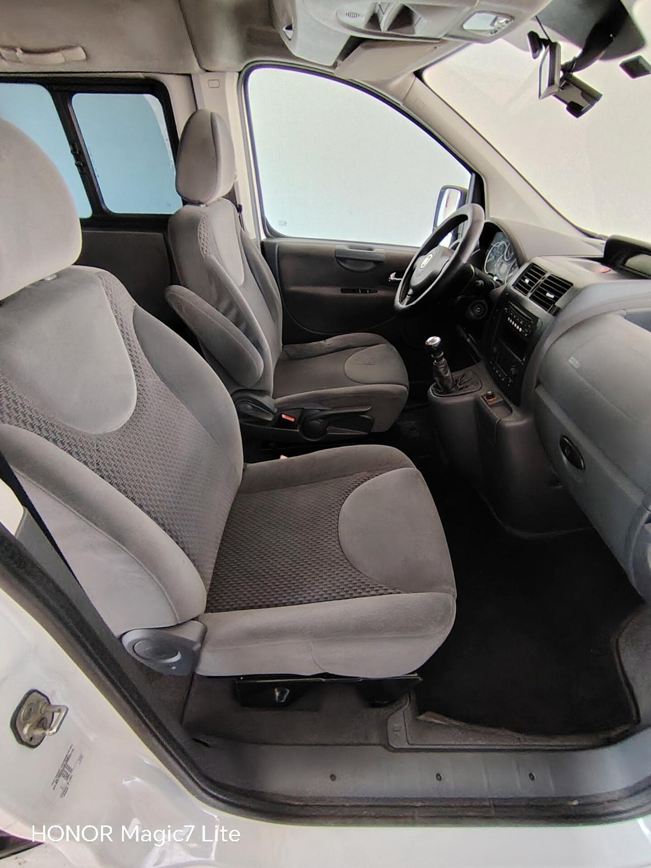 Fiat Scudo 2.0 MJT/130 PL Panorama Executive 9 posti (M1)