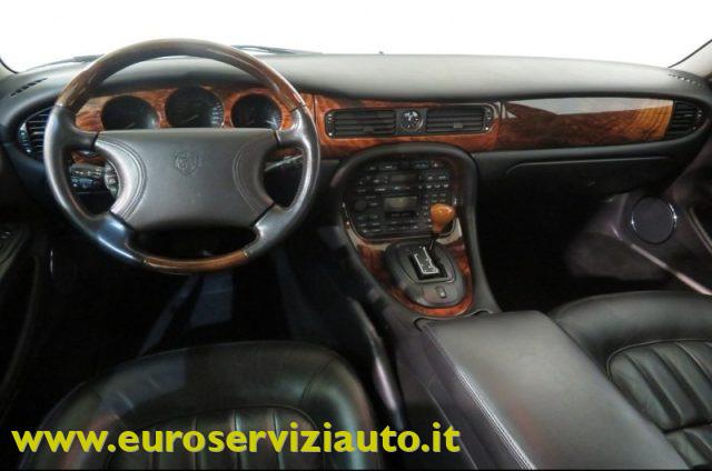 JAGUAR XJ 4.0 cat Executive