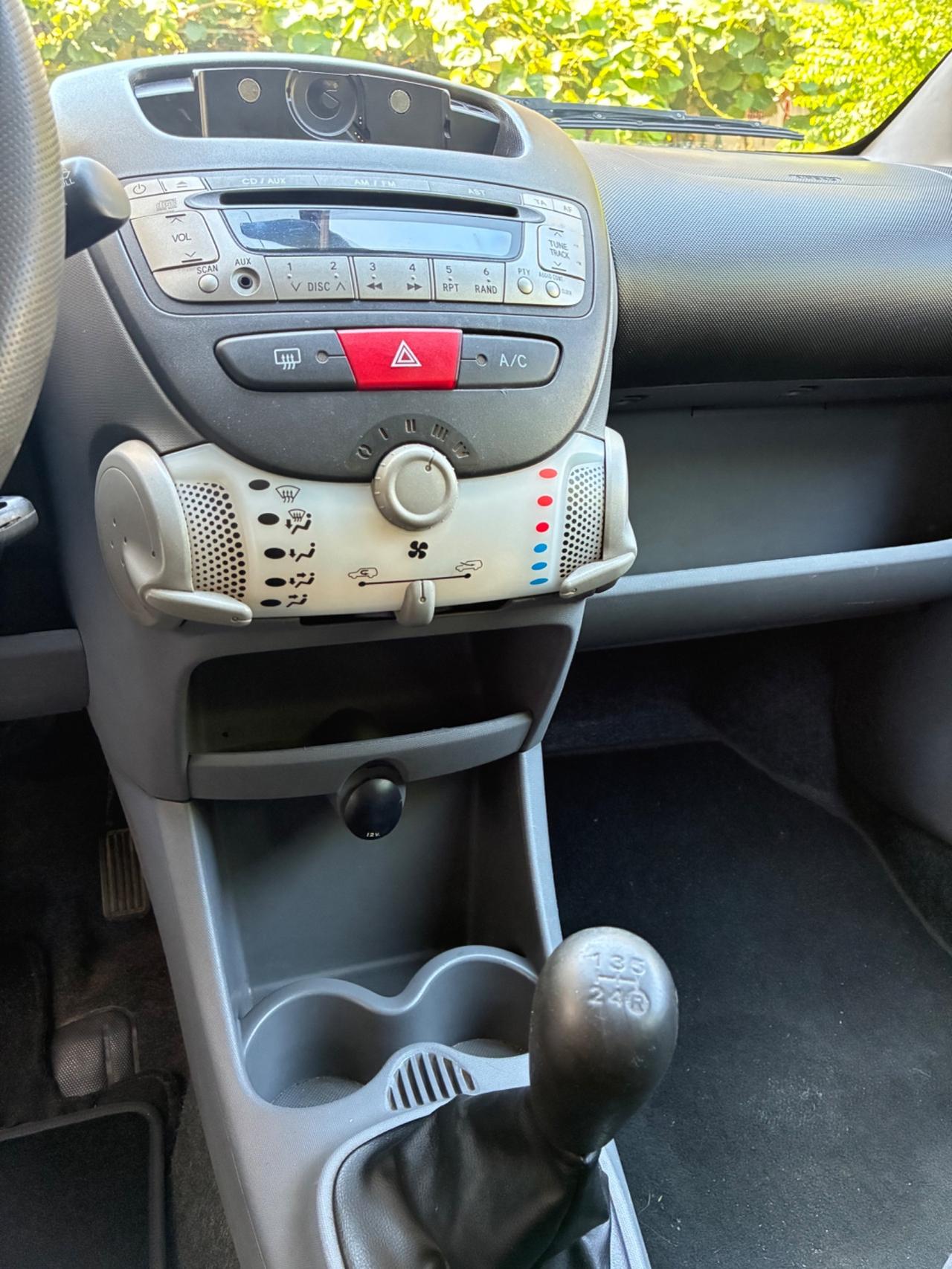 Peugeot 107 1.0 68CV 5p. Plaisir